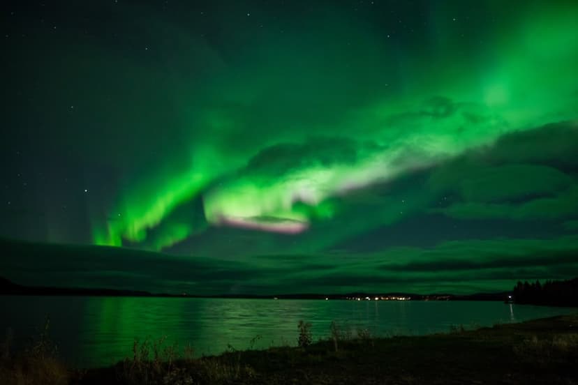 Turul Aurora Boreală 2024
