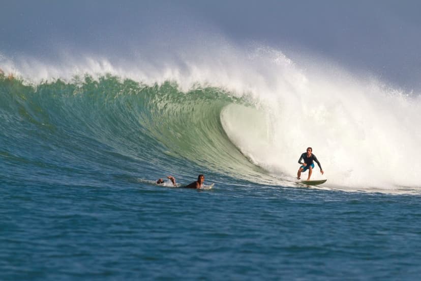 Cele mai bune locuri pentru a face surf din Europa