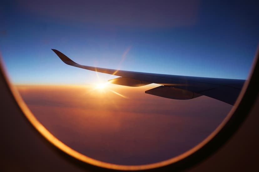 Tipuri de clase în avion: economy, business și first class – ce alegi și de ce