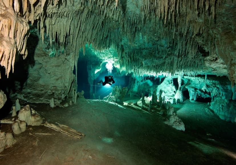 Peștera de cristal, Mexic