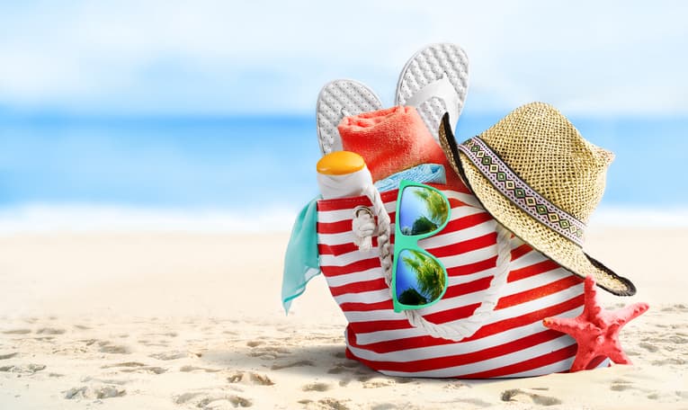 Ce ar trebui să iei întotdeauna cu tine la plajă?