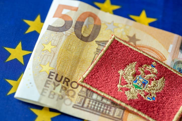 AXA-moneda-din-muntenegru