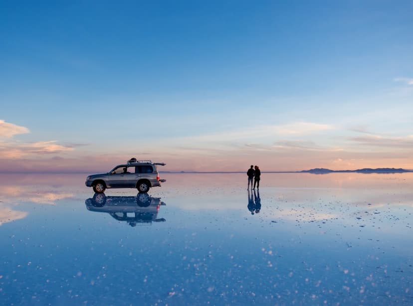 Cea mai mare oglindă a Pământului: Salar de Uyuni
