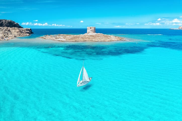 AXA-vacanta-in-sardinia