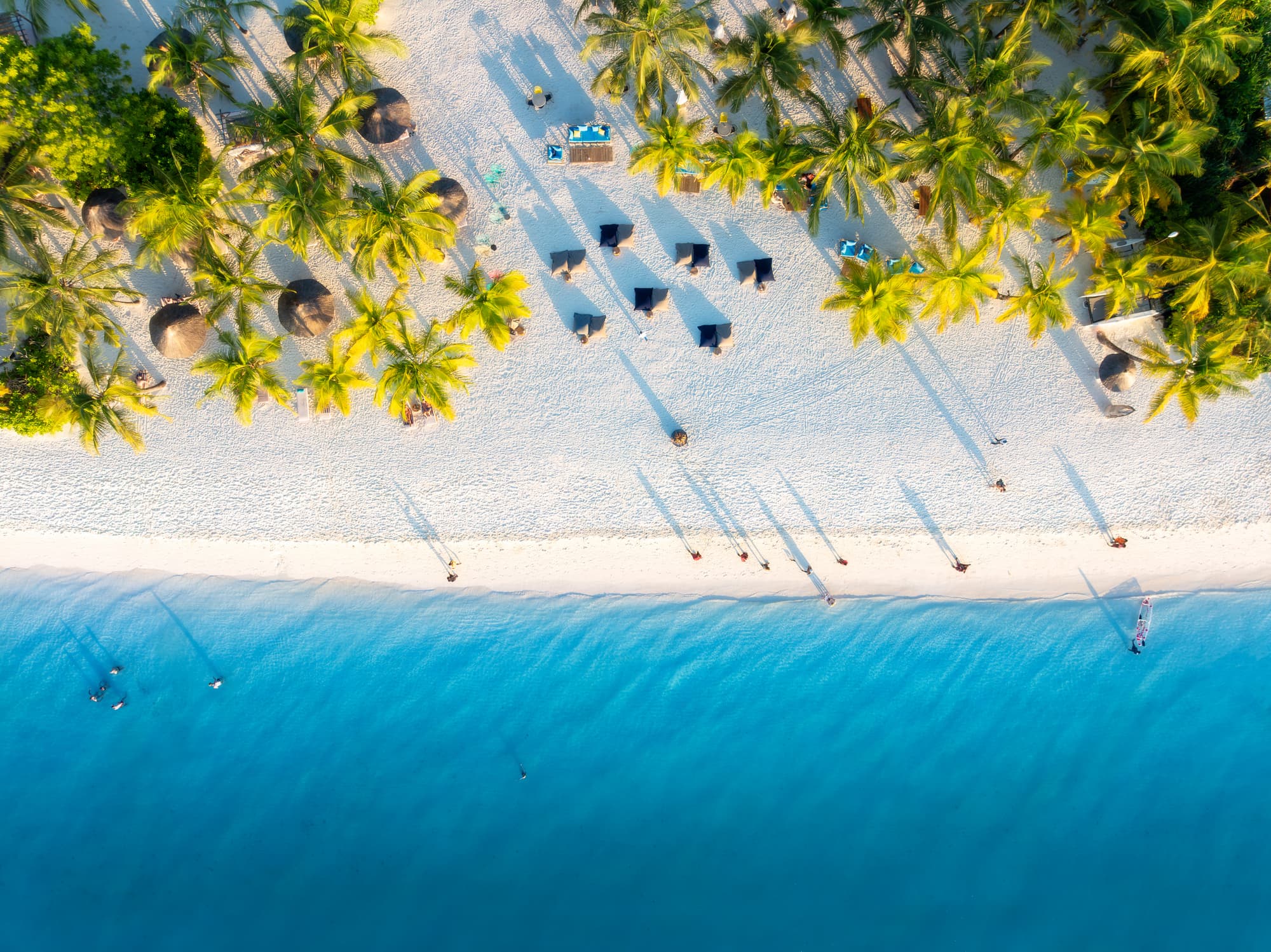 plaje cu nisip alb Zanzibar