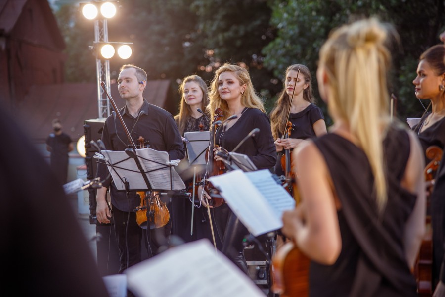 Cele-mai-bune-orchestre-simfonice-din-lume-(1).jpg