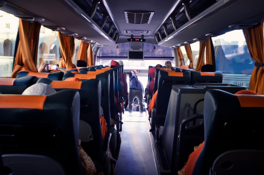 Excursie-cu-autocarul-(1).jpg