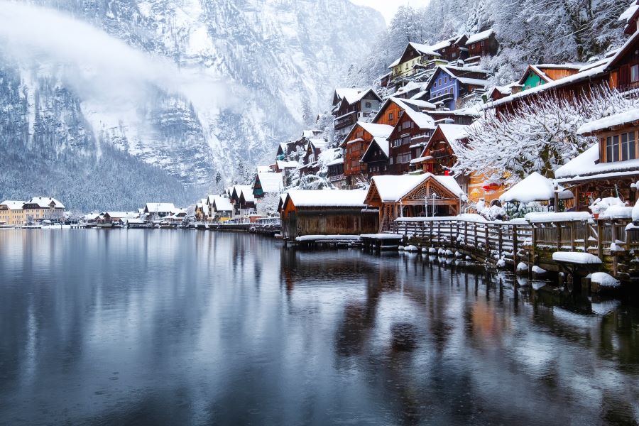 Hallstatt-Fabuloasa-bijuterie-a-Austrie-(1).jpg