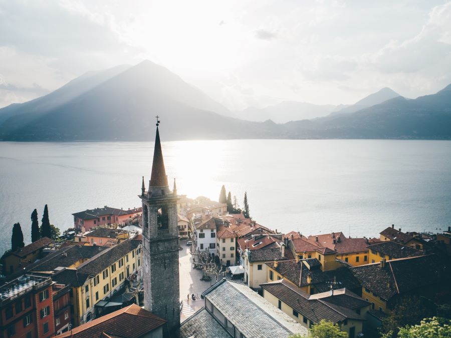 Paradisul-secret-al-calatorilor-Lacul-Como-(1).jpg