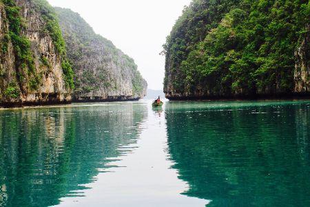 Cele-mai-frumoase-formatiuni-naturale-din-Thailanda-(1).jpg