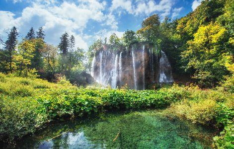 Frumoasele-lacuri-Plitvice-(1).jpg