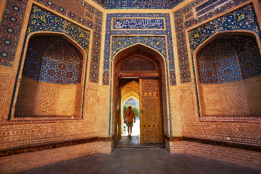 Unmissable-sights-of-Uzbekistan-(1).jpeg